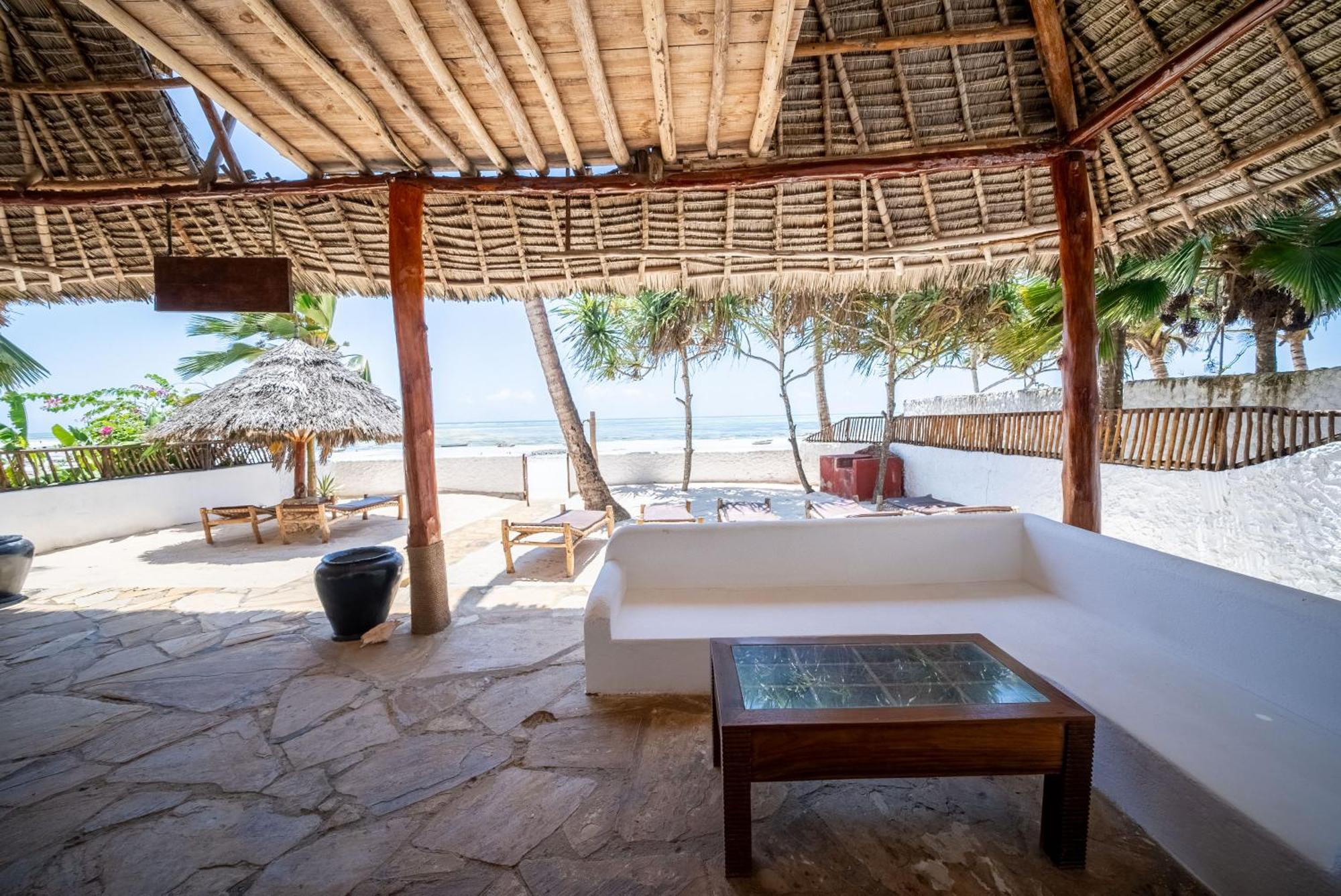 Beachfront Villa Hideaway Zanzibarhouses Kiwengwa  Dış mekan fotoğraf