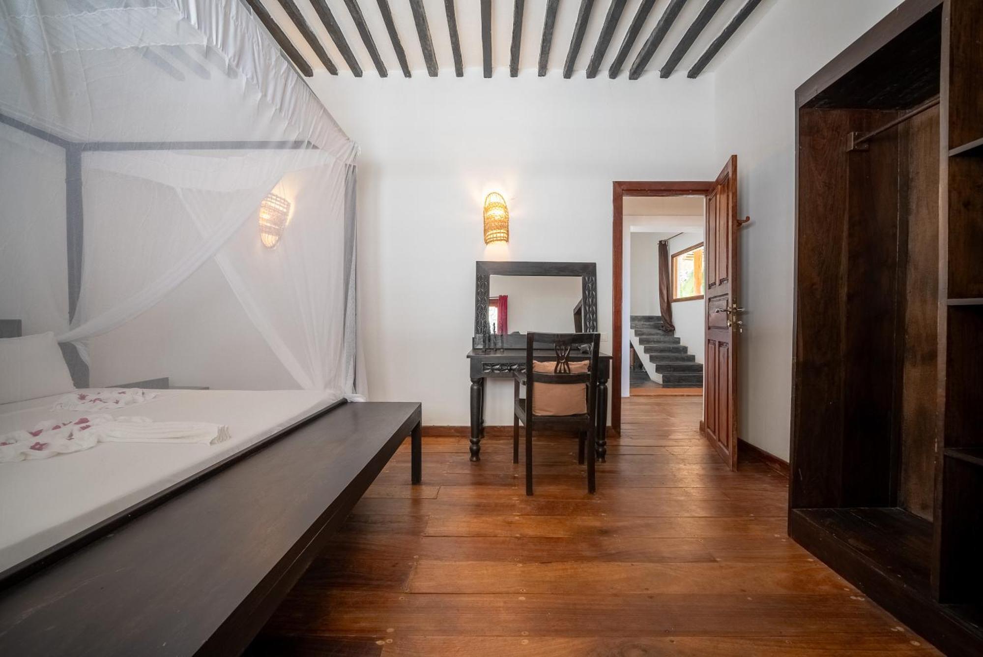 Beachfront Villa Hideaway Zanzibarhouses Kiwengwa  Dış mekan fotoğraf